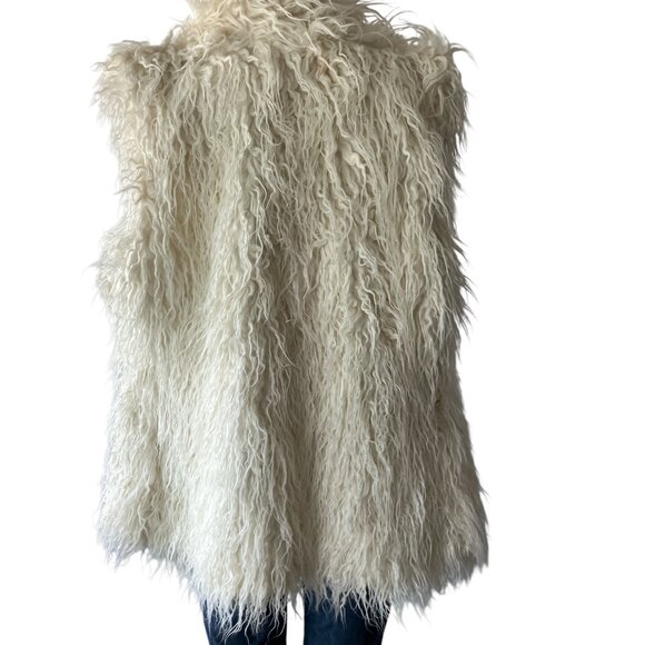 Kenar Fuffly Size M Off White Vest - Picture 3 of 9